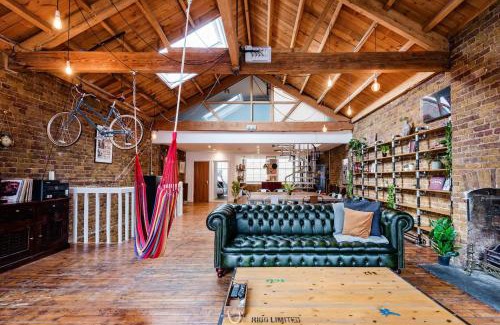 St Luke's Appartement | Penthouse Loft apartment with roof terrace Not for events or parties