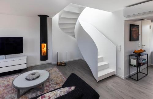 Prora Appartement | Penthouse mit Dachterrasse, Meerblick, Gasgrill, Klimaanlage, Kamin, Luxus-Design-Apartment, 2 Minuten zum Strand