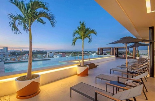 Diaz Ordaz Appartement | Penthouse Rooftop Condo, Pool, BBQ, Amazing Views!