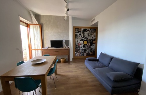 Il Monte Appartement | Penthouse sea view 100 steps from the beach-Seaview Penthouse 100 steps from beach