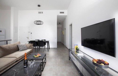 Nahariya Appartement | Penthouse Sunset Balcony by Sea N' Rent