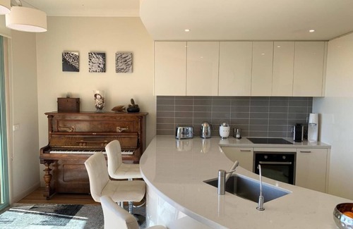 Doncaster Appartement | Penthouse with Amazing Views