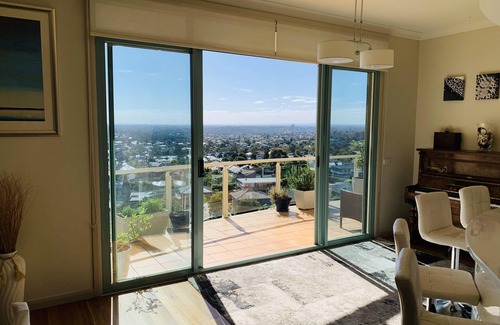 Doncaster Appartement | Penthouse with Amazing Views