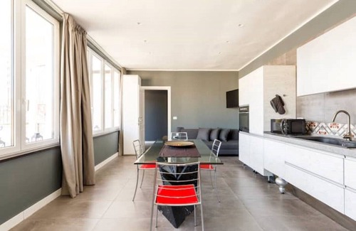Vasto Appartement | Penthouse with garden and terrace Garibaldi square