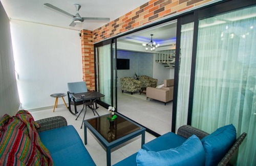 Santo Domingo Appartement | Penthouse with Outdoor Jacuzzi in Bella Vista