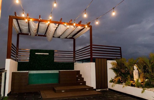 Prado Oriental Appartement | Penthouse with private Jacuzzi with OF 300mbps int
