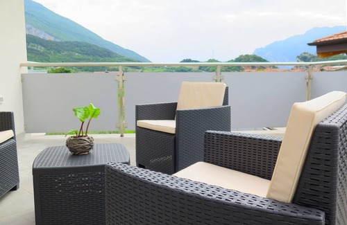 Nago-Torbole Maison | PENTHOUSE WITH TERRACE