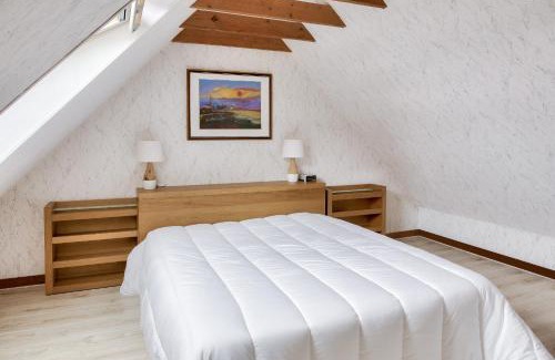 Plogastel-Saint-Germain Maison | Penty breton pour 4 à Plougastel St Germain