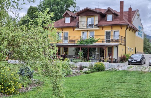 Brezno Maison | Penzión Fantázia Michalová - Brezno-Muránska planina