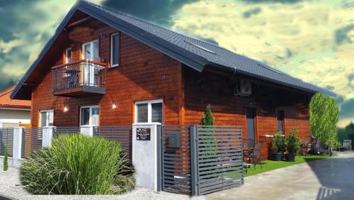 Nesvady Maison | Penzión Florens, Nesvady