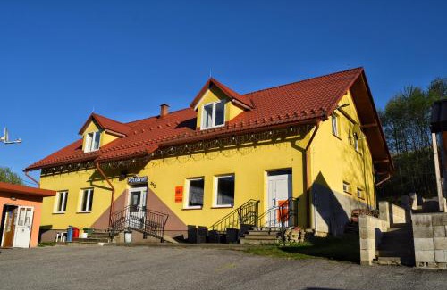 Circ Maison | Penzión na Hranici Čirč