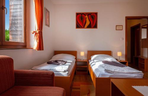 Cerveny Klastor Hôtel | Penzión Pltník