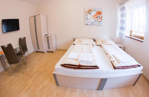 Spisska Stara Ves Maison | Penzión Tri Koruny