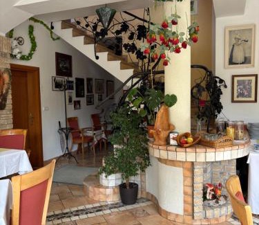Pezinok Maison | Penzion 77 - Garni