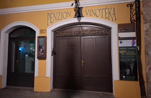 Kromeriz Maison | Penzion a Vinoteka Hrozen