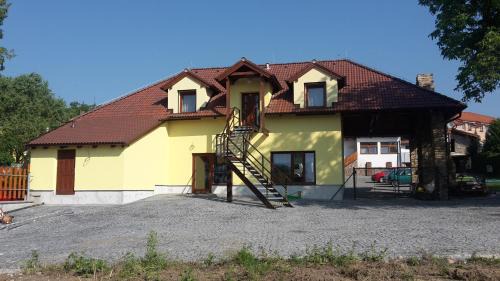 Zdice Appartement | Penzion AMÁLKA Černín