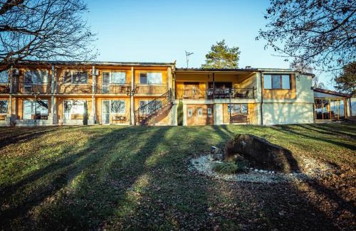 Klokocov Maison | Penzion Anička
