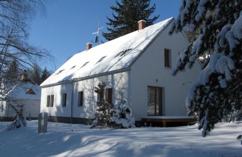 Nova Bystrice Maison | Penzion Blanko