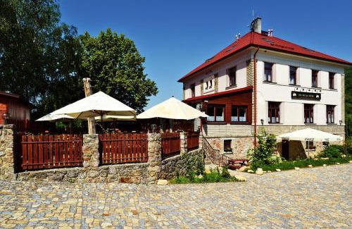 Karlstejn Maison | Penzion Karlštejn