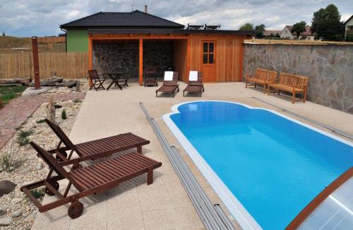 Jindrichuv Hradec Maison | Penzion Keramika