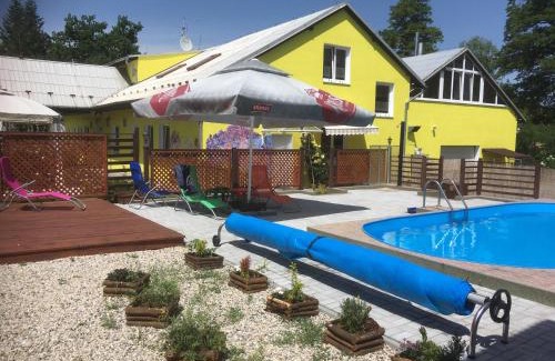Krasny Dvur Maison | Penzion Krásný Dvůr