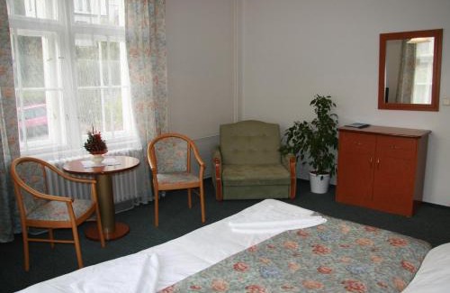 Luhacovice Maison | Penzion Loreta
