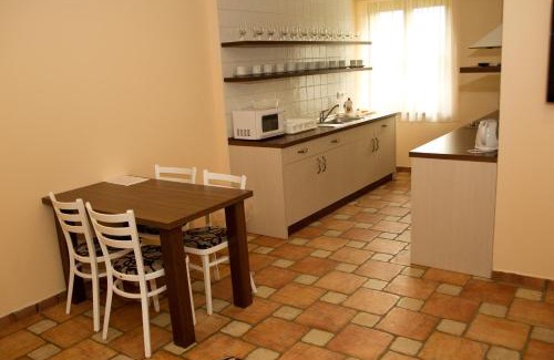 Osvetimany Maison | Penzion Malovaný