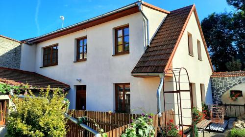 Slatinice Maison | Penzion Na Figleně