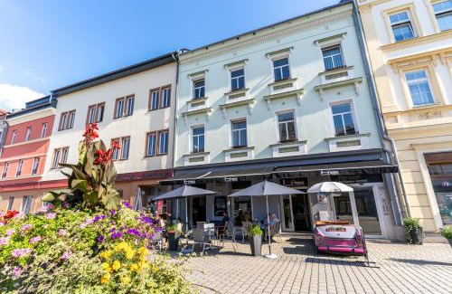 Sokolov Maison | Penzion Na Starém náměstí
