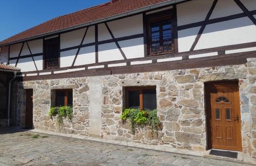 Brezova Maison | Penzion na statku Březová