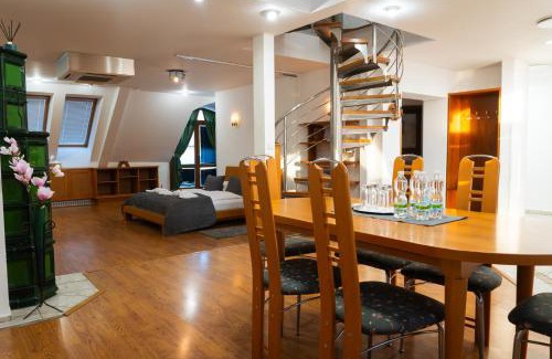 Hustopece Maison | Penzion Pod Radnicí