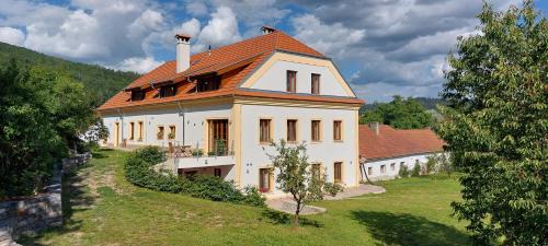 Lomnicka Maison | Penzion Sáblíkův mlýn