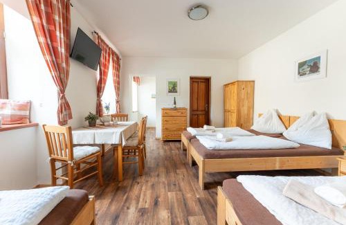 Krtiny Appartement | Penzion Starý Pivovar