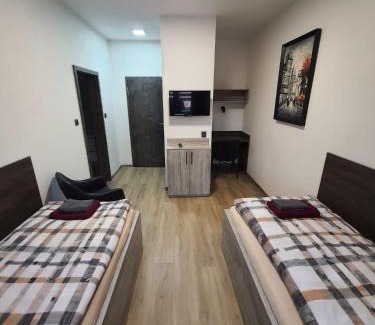 Klasterec nad Ohri Maison | Penzion TOŠA