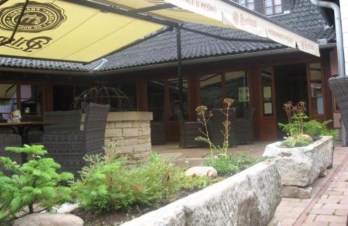Cerveny Kostelec Maison | Penzion U Pešíků