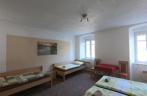 Nalzovske Hory Maison | Penzion U Znaku Švihovských