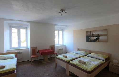 Nalzovske Hory Maison | Penzion U Znaku Švihovských