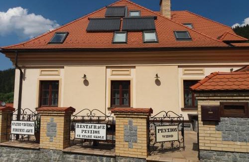 Vlastejovice Maison | Penzion Ve Staré škole