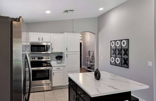 Summersett Village Maison | Peoria Paradise, Pool, Sports Complex, family friendly