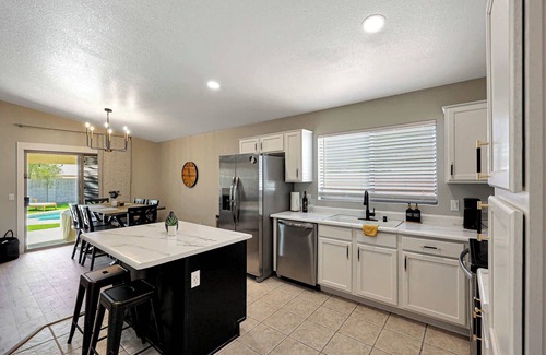 Summersett Village Maison | Peoria Paradise, Pool, Sports Complex, family friendly