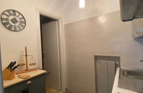 Poggio Bustone Appartement | Peppe and Lucia's house, adjacent to the home of Lucio Battisti