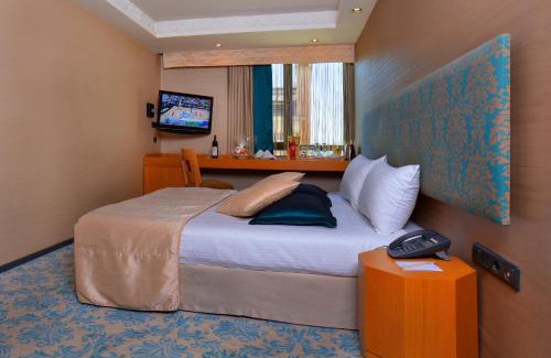 Asmali Mescit Hôtel | Pera Tulip Hotel & Spa - Istanbul Taksim Pera City Center