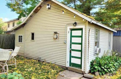 Fremont Cabine | Perch Cabin - Waterfront resort on Fremont Wolf River