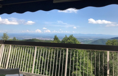 Trois-Epis Appartement | Perchoir 1 : Studio haut de gamme au style scandinave très lumineux avec vue