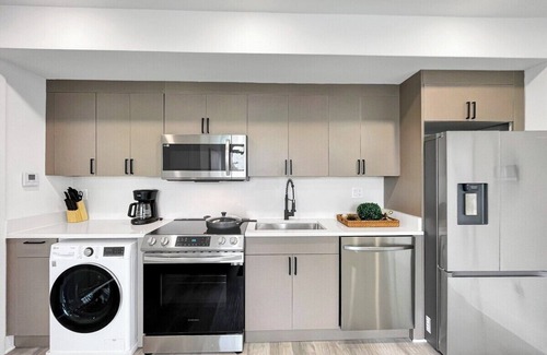 Brookland Lit Et Petit-Déjeuner | Perfect 1 BD Brookland Home w City Skyline View