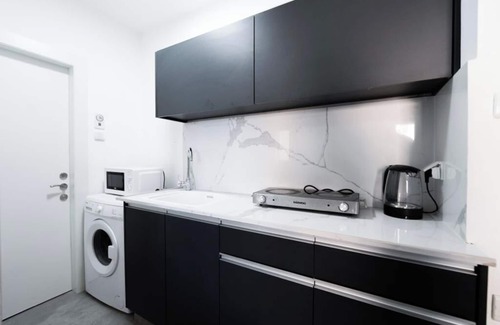 Bat Yam Appartement | Perfect 2-bedroom Sea View apartment in Bat Yam with WiFi