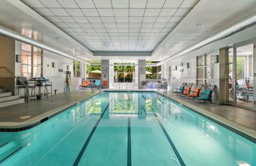 Crystal City Appartement | Perfect 2BR Apartment on 10th Floor