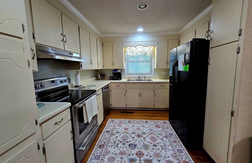 Pansey Maison | Perfect and convenient location. Many amenities.