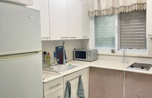 Emek Refaim Appartement | Perfect apartment for family in calm neighborhood 20 minutes walk from Old City