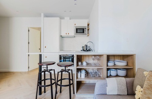 Hispanoamerica Appartement | Perfect Bernabeu-Hispanoamerica 2BR w/Doorman & Washer, by Blueground